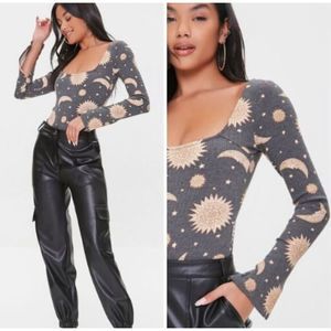 Forever 21 NWOT Celestial ribbed square neck bodysuit size S